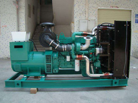 淇县1100kw康明斯柴油发电机组图片 淇县1100kw康明斯柴油发电机组图片